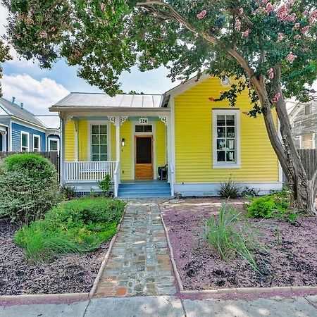 Downtown Historic 2Bdrm, Walk To Riverwalk, Alamo; Beautifully Renovated! Сан-Антонио Экстерьер фото